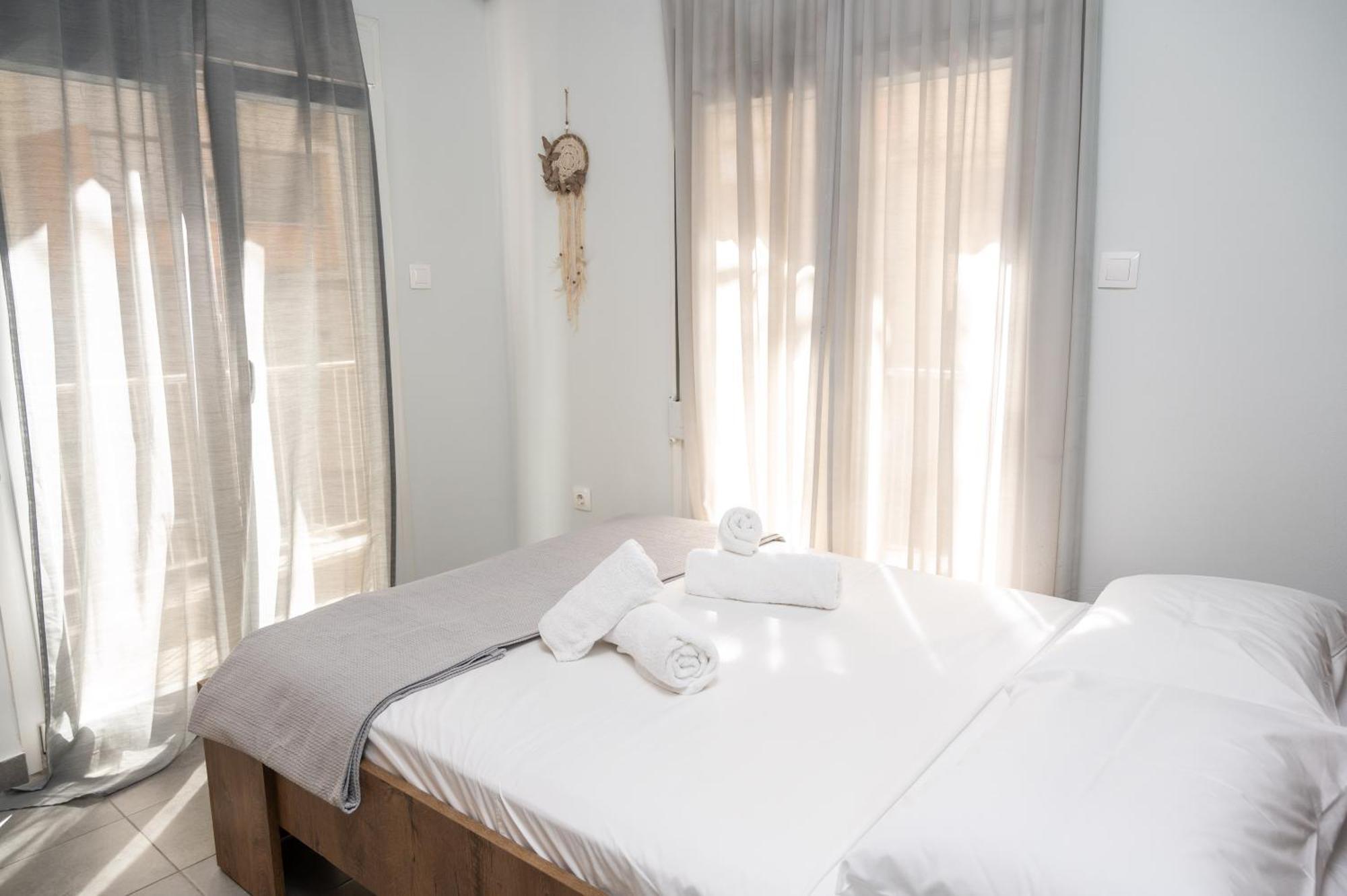 Niso Thessaloniki Hospitality Apartments Екстер'єр фото